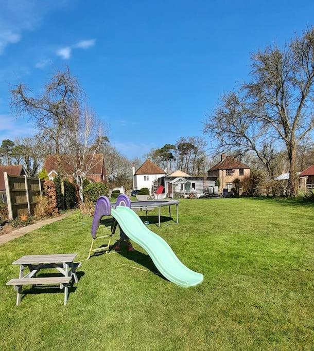 Sycamore Lodge Kent With Ev Zappi Type 2, Swimming Pool For A Fee Sellindge 외부 사진